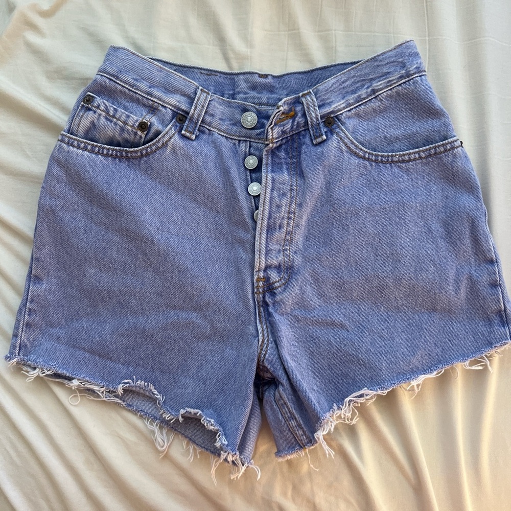 VINTAGE LEVI INDIGO CUTOFFS SIZE 24-25